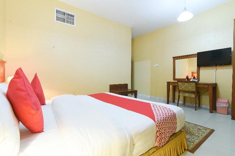 Oyo 274 California Suites Fudschaira Exterior foto