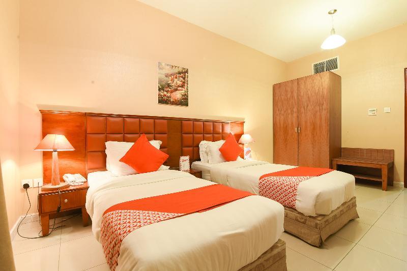 Oyo 274 California Suites Fudschaira Exterior foto
